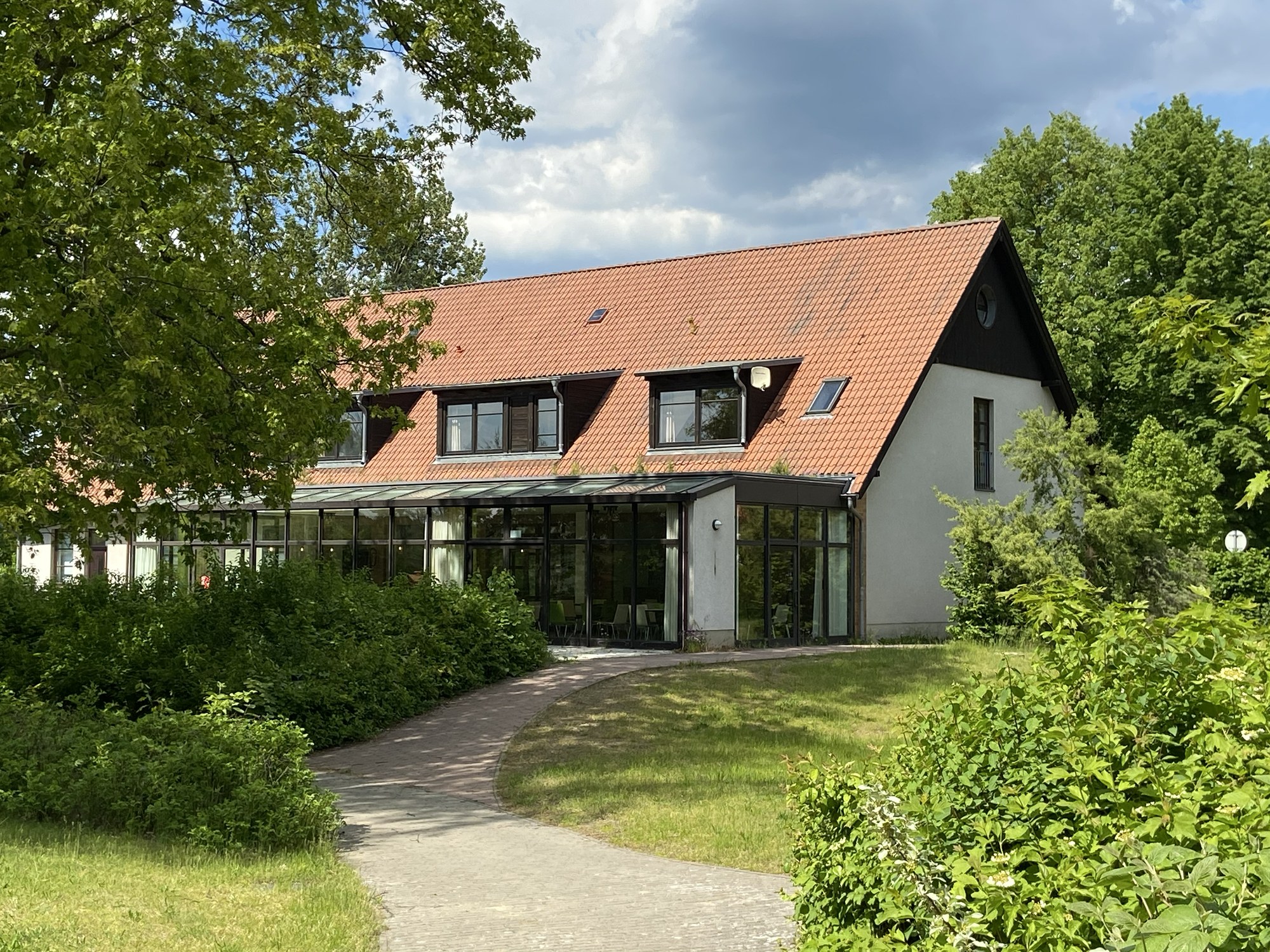 Hauptgeb&auml;ude der martas G&auml;steh&auml;user Gro&szlig; V&auml;ter See